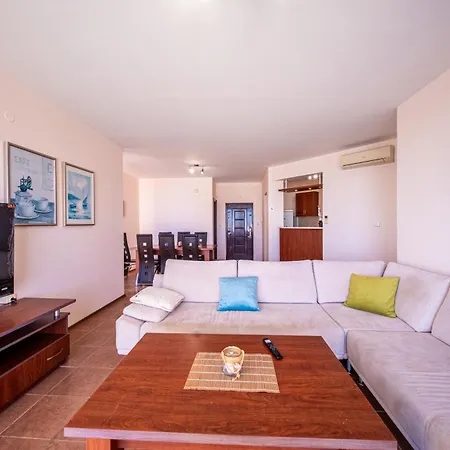 Belissima Apartament Sveti Vlas