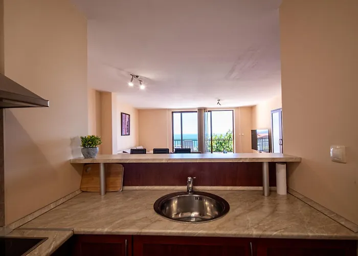 Belissima סבטי ולאס