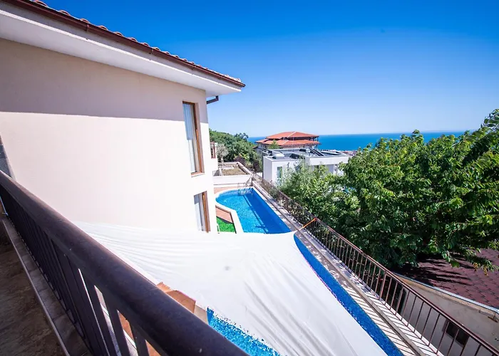 Belissima * סבטי ולאס